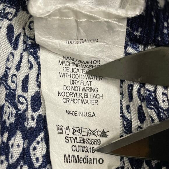 Alya Blue Geo-print Striped Column Skirt size Medium - Picture 7 of 7